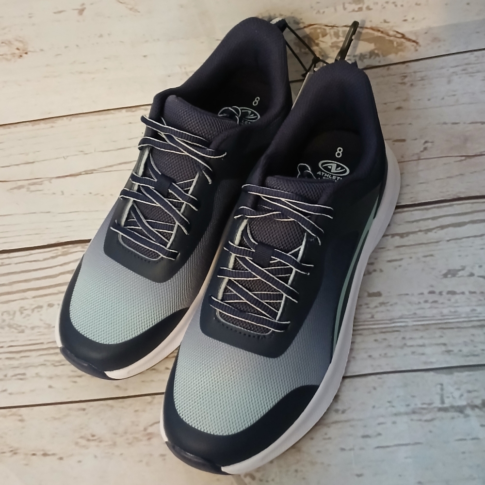 Athletic Works women's lifestyle jogger with odor control navy size 8